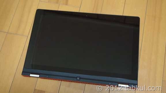 IdeaPad-Yoga-13-unbox-PC306115