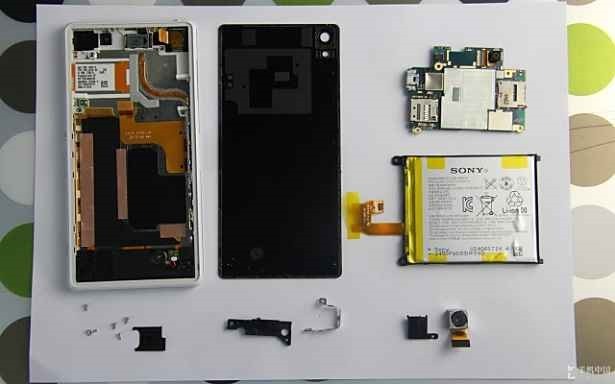 Xperia-Z2-disassembly-guide_40-640x400