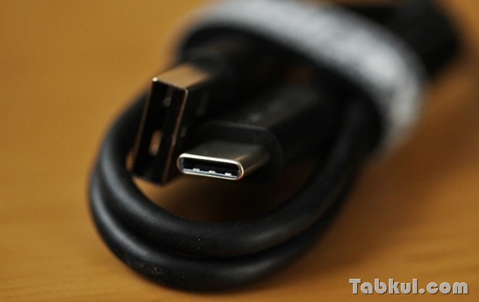 EnacFire-USB-Type-C-Cable-3-IMG_0391