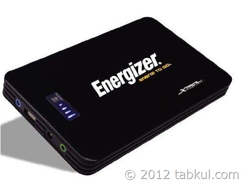 ノートパソコンも充電できる大容量バッテリー ４選（容量と携帯性）