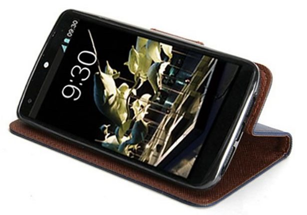 Nexus 5 向けスタンド兼用ケース 6選 「重量か収納か」