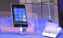 Intel、小型PC＋スマホ『Pocket PC』の実機を初披露