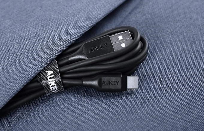 AUKEY-CB-CMD3.01