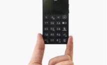 テザリング対応のカードサイズ携帯電話「NichePhone-S+」発売・スペック