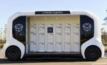 移動式宅配ロッカーに無人バス、トヨタ「e-Palette」が魅せる未来