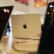 Apple初のタッチスクリーンMacBookを2026年秋にも投入か、有機EL採用ほか